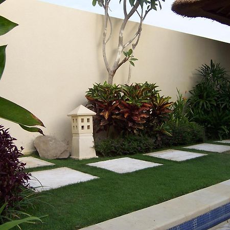 Bali Merita Villa Kerobokan Exterior foto